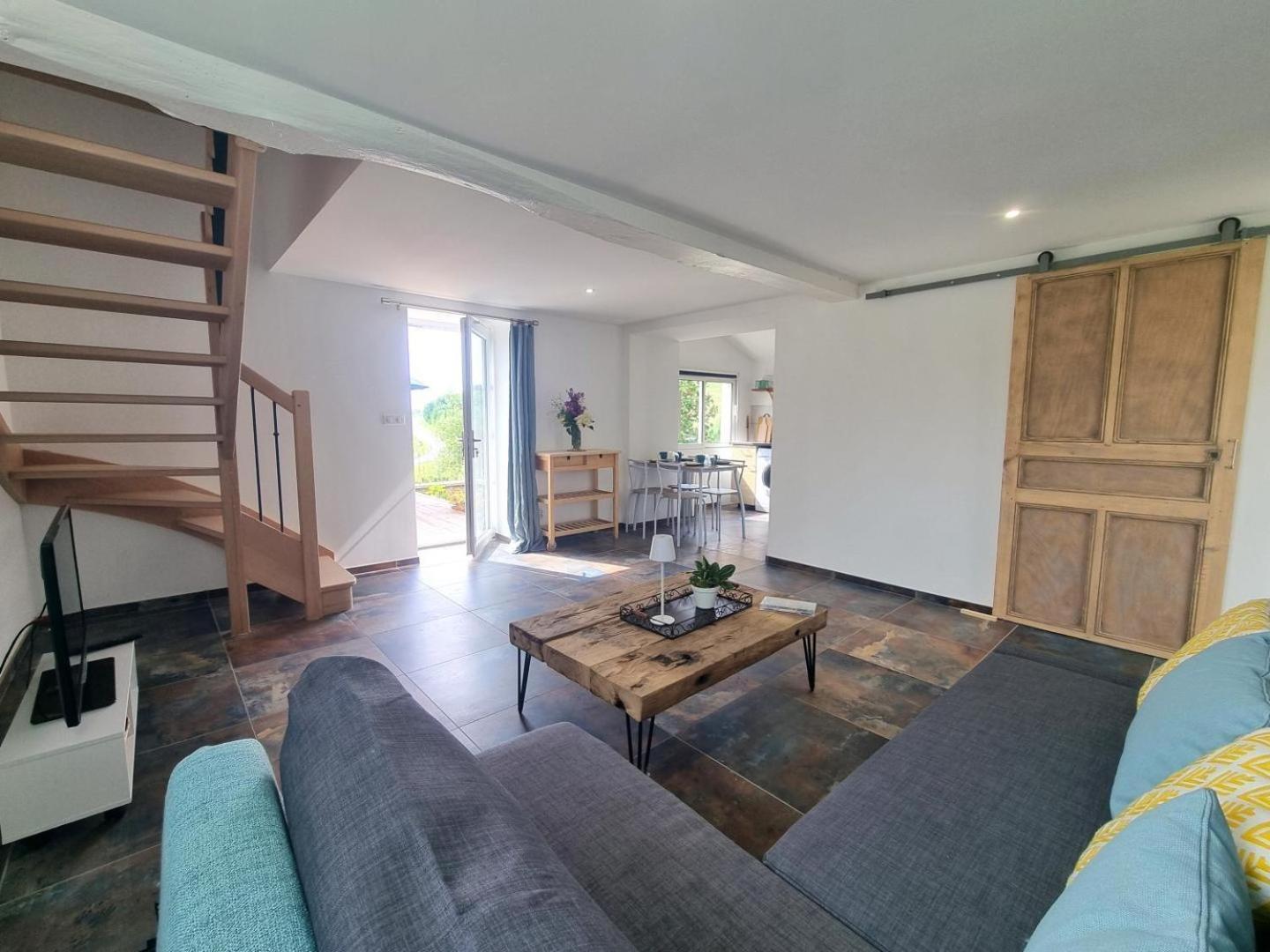 Bed and Breakfast La Ferme Des Galoches Villemontais Exterior foto